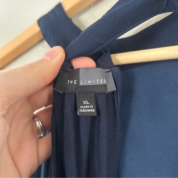 The Limited High Neck Sleeveless Tank Top Blouse Flowy Blue Office Formal XL - Picture 4 of 4